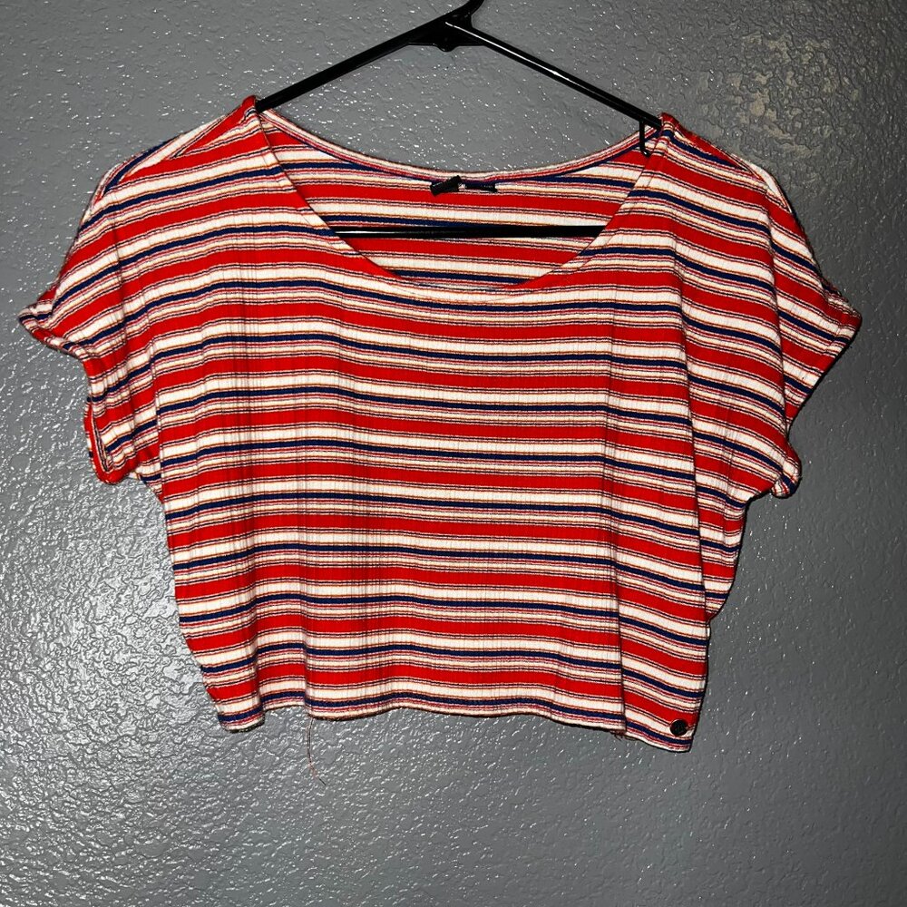 Volcom Girls M 8 Striped Crop Top Red Blue Short Sleeve Ribbed Stretch Tee